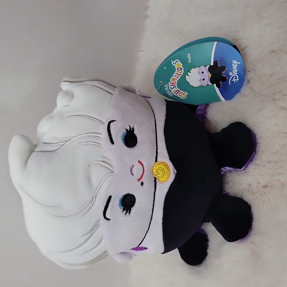 7.5" Ursula Disney Squishmallow